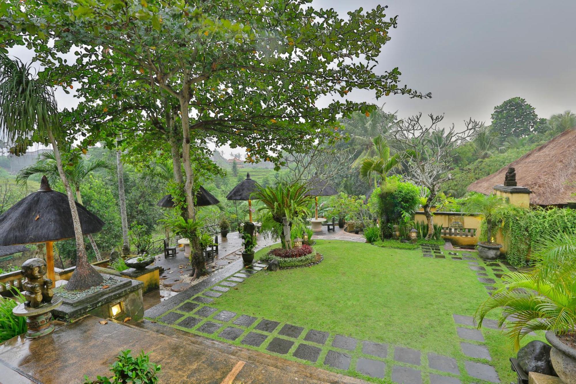 Alam Puri Art Museum Resort & Spa Denpasar  Exterior photo