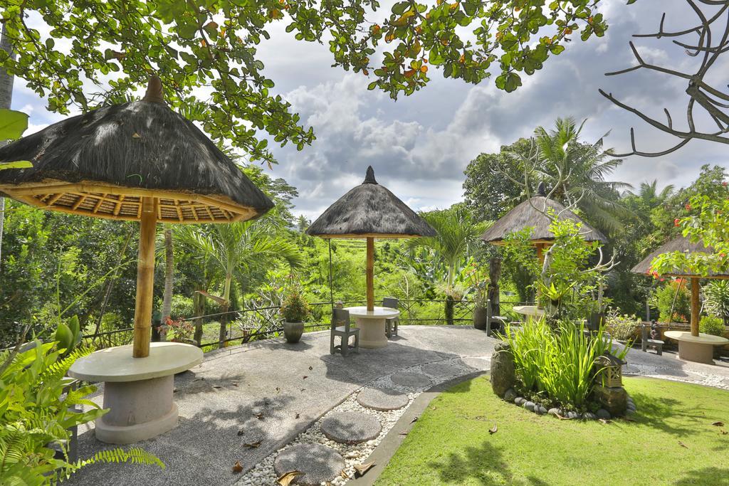 Alam Puri Art Museum Resort & Spa Denpasar  Exterior photo