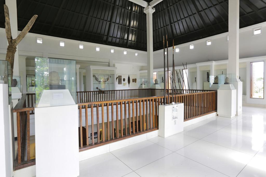 Alam Puri Art Museum Resort & Spa Denpasar  Exterior photo