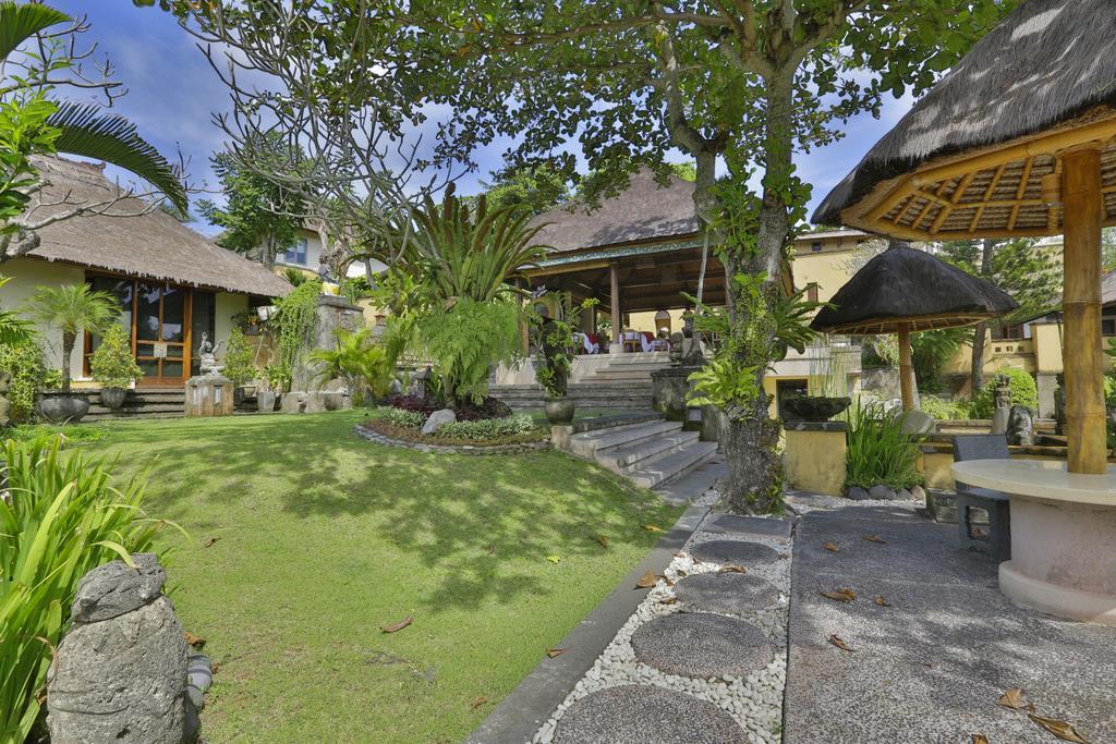 Alam Puri Art Museum Resort & Spa Denpasar  Exterior photo
